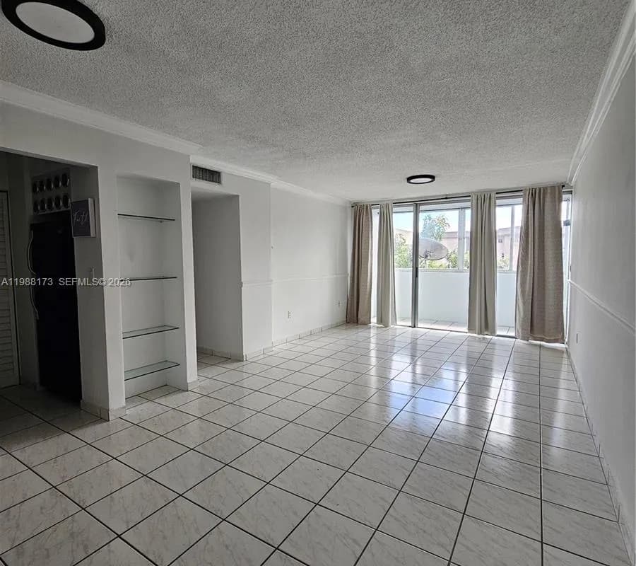 840 NW 87th Ave # 406, Miami FL 33172