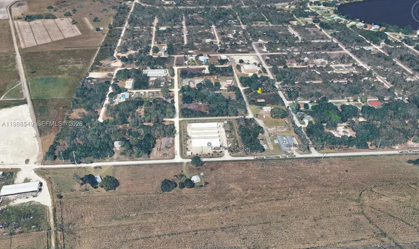 320 Commerce St NW, Lake Placid FL 33852