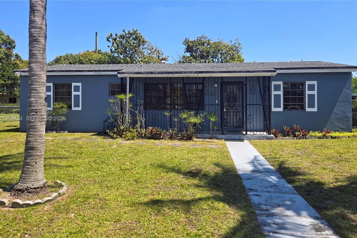 15745 NW 28th Pl, Miami Gardens FL 33054