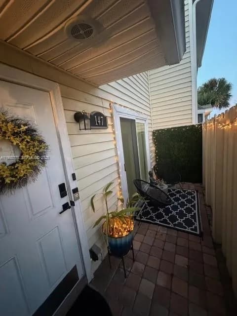 147 SW 3rd St, Pompano Beach FL 33060