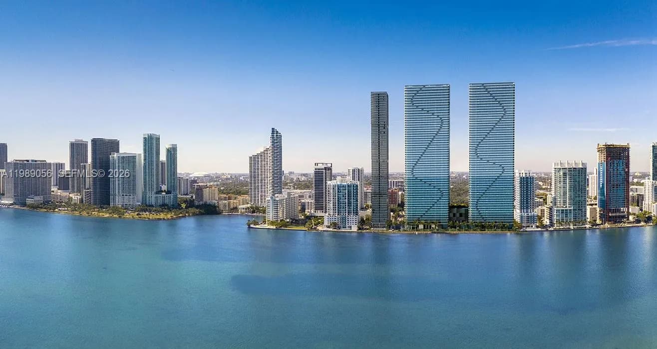 3 bedroom 3 bath for sale at 700 NE 24 # 2606, Miami FL 33137