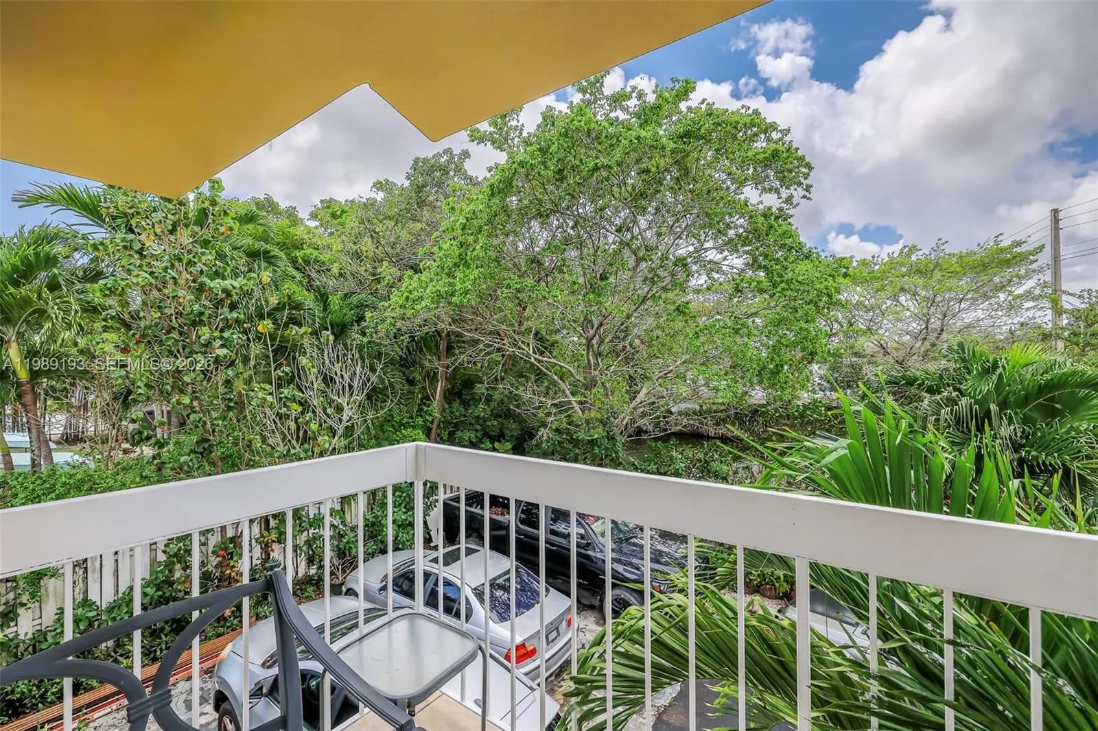 12085 W Dixie Hwy, Biscayne Park FL 33161