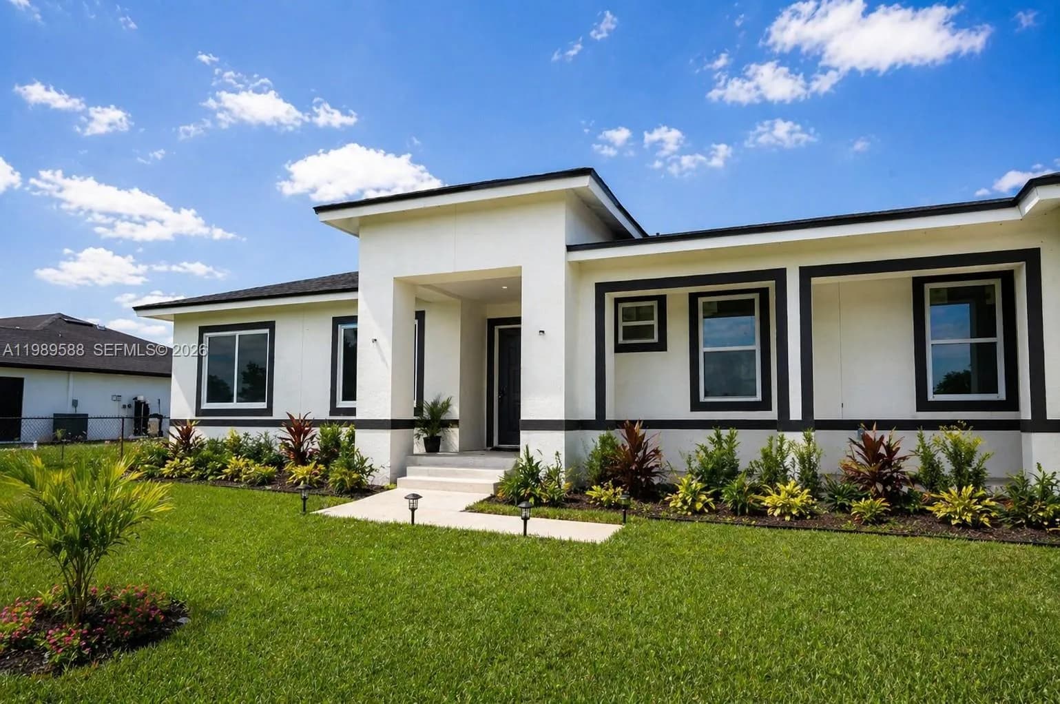 1715 McArthur Ave, Lehigh Acres FL 33972