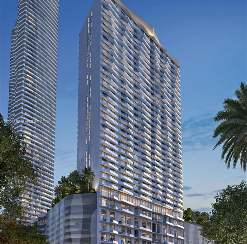 77 SE 5th St # 2204, Miami FL 33131