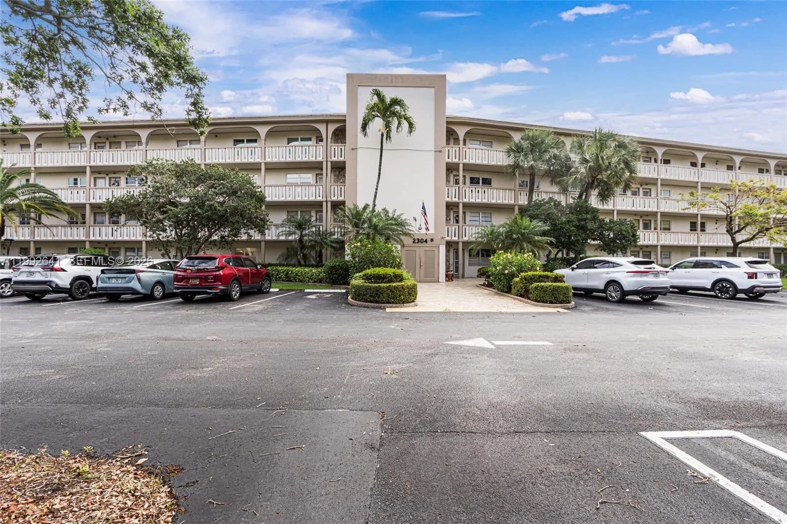 2304 Lucaya Ln # G1, Coconut Creek FL 33066