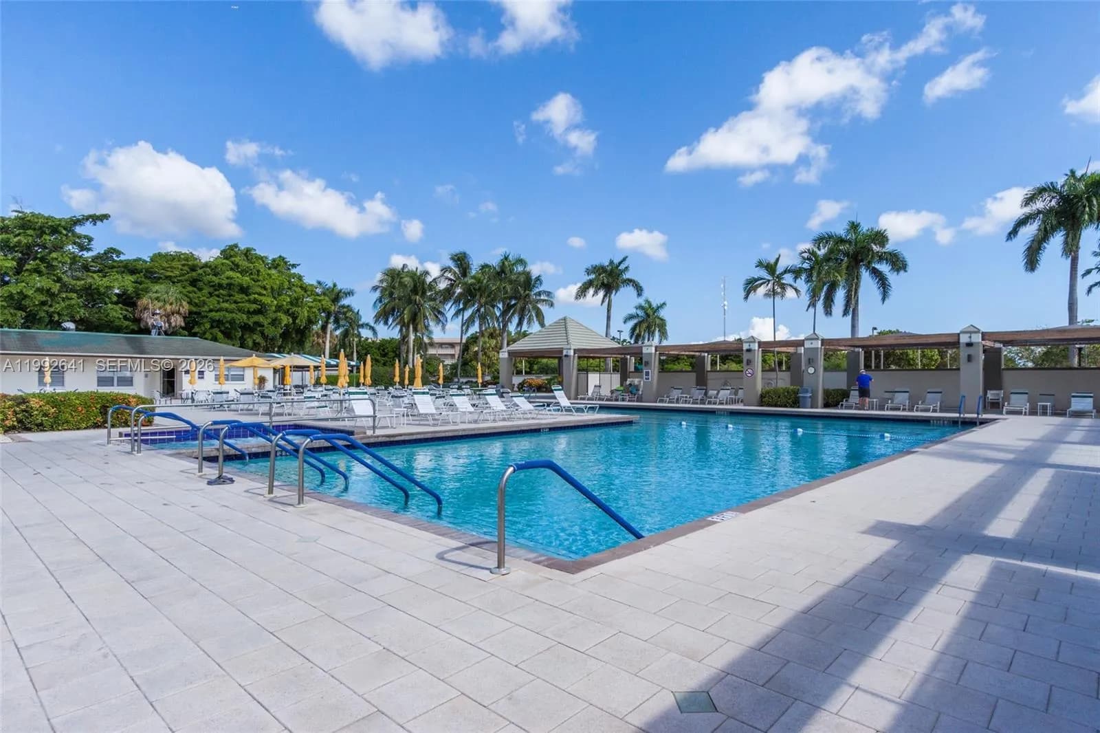 2304 Lucaya Ln # G1, Coconut Creek FL 33066