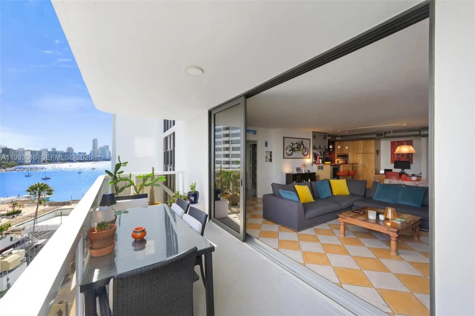 2 bedroom 2 bath for sale at 9 Island Ave # 810, Miami Beach FL 33139