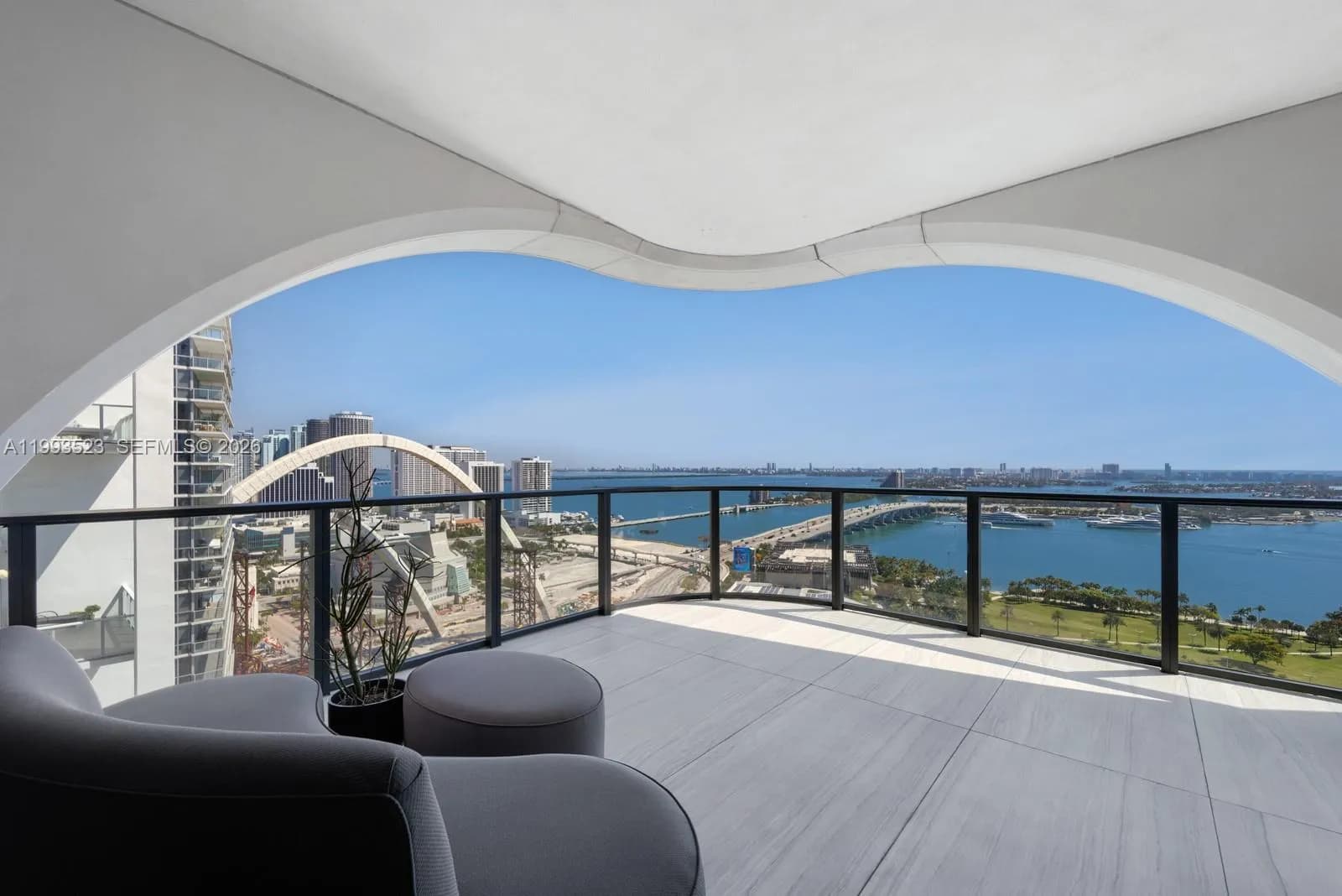 4 bedroom 5 bath for sale at 1000 Biscayne Blvd # 2702, Miami FL 33132