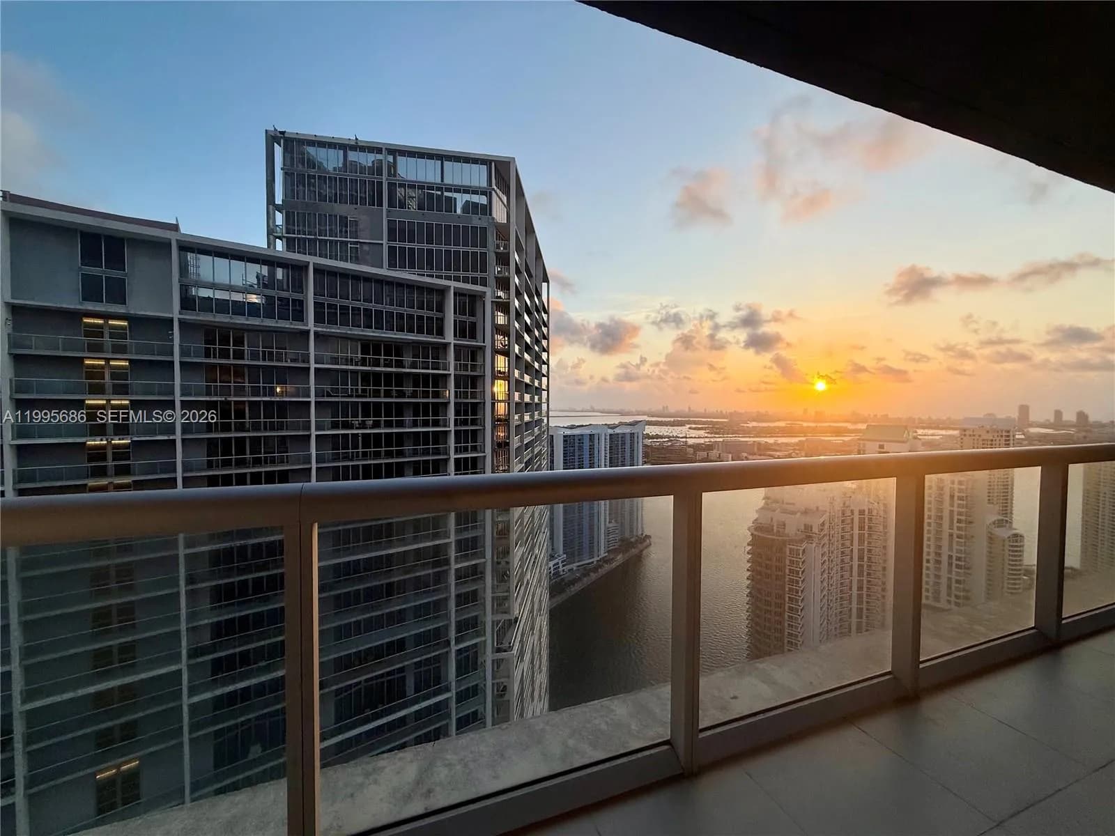 1 bedroom 1 bath for sale at 495 Brickell Ave # 5106, Miami FL 33131