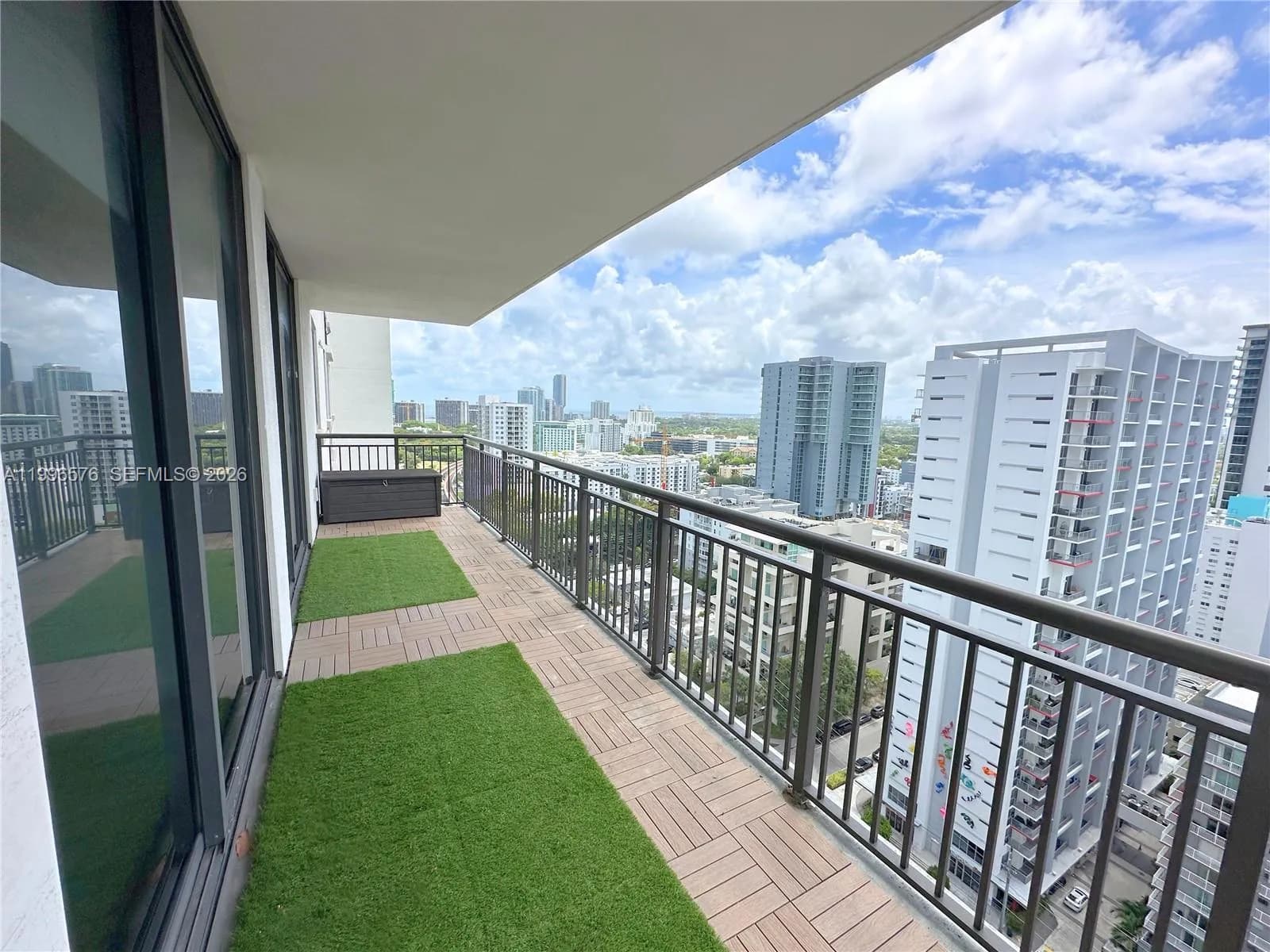 1 bedroom 1 bath for sale at 999 SW 1st Ave # 2109, Miami FL 33130