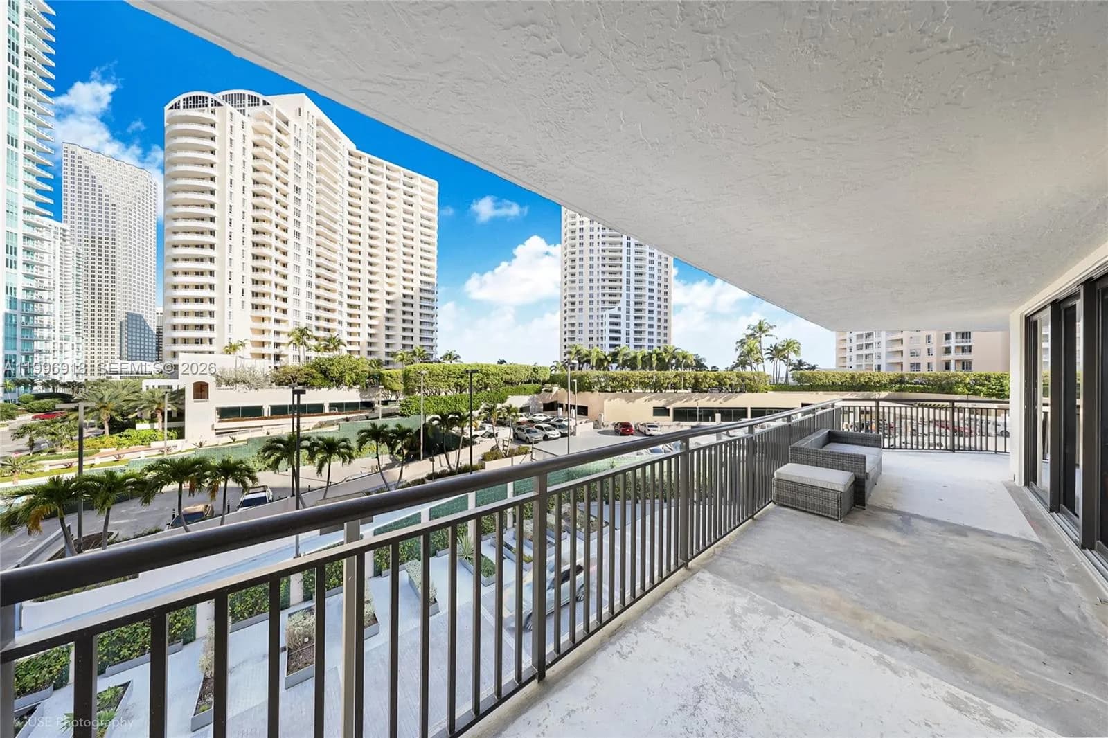 540 Brickell Key Dr # 608, Miami FL 33131