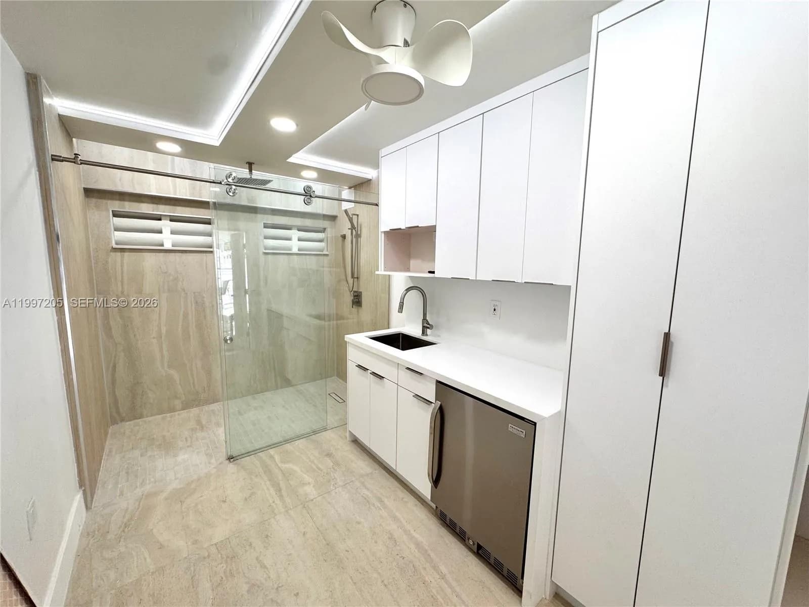 for sale at 2899 Collins Ave # 6, Miami Beach FL 33140
