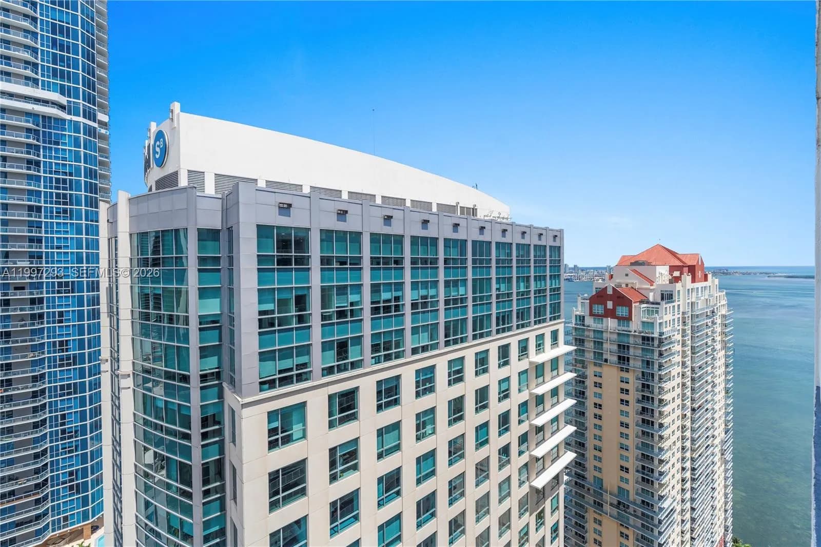1200 Brickell Bay Dr # 4218, Miami FL 33131