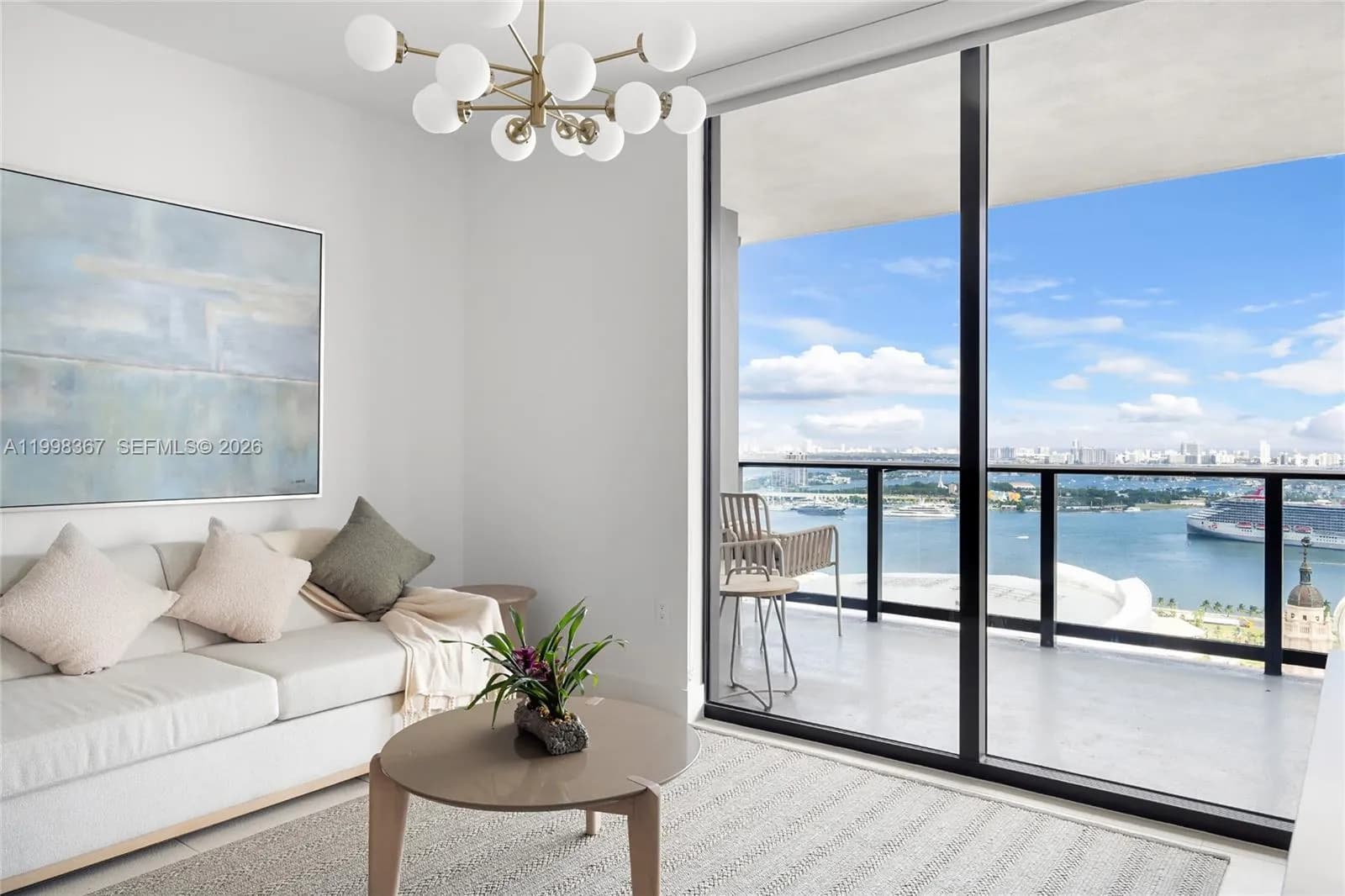3 bedroom 3 bath for sale at 601 NE 1 st # 2716, Miami FL 33132