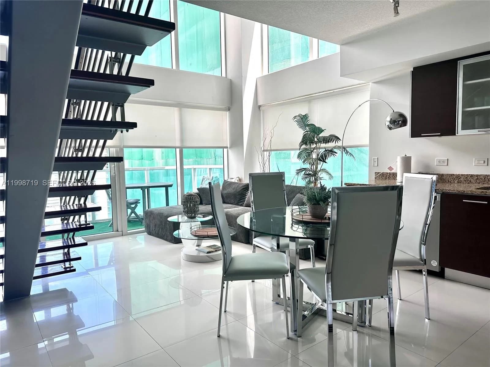41 SE 5th St # 1201, Miami FL 33131