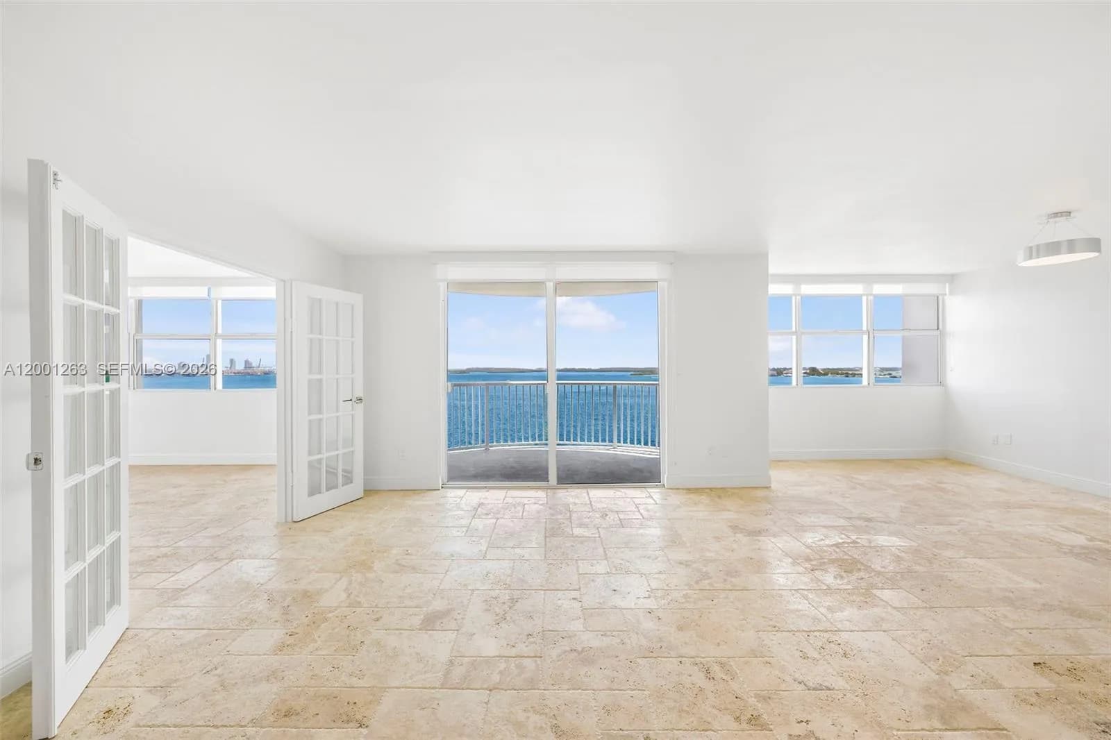 1420 Brickell Bay Dr # 1401A, Miami FL 33131