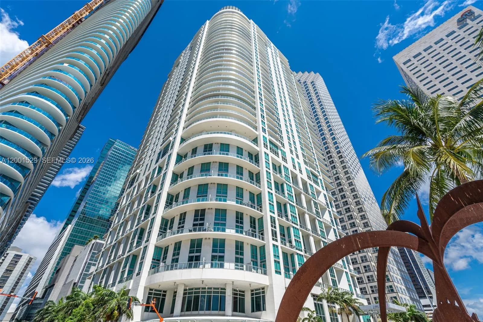 2 bedroom 2 bath for sale at 300 S Biscayne Blvd # 2416, Miami FL 33131