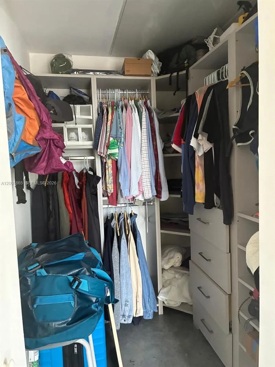 151 SE 1st St # 2203, Miami FL 33131