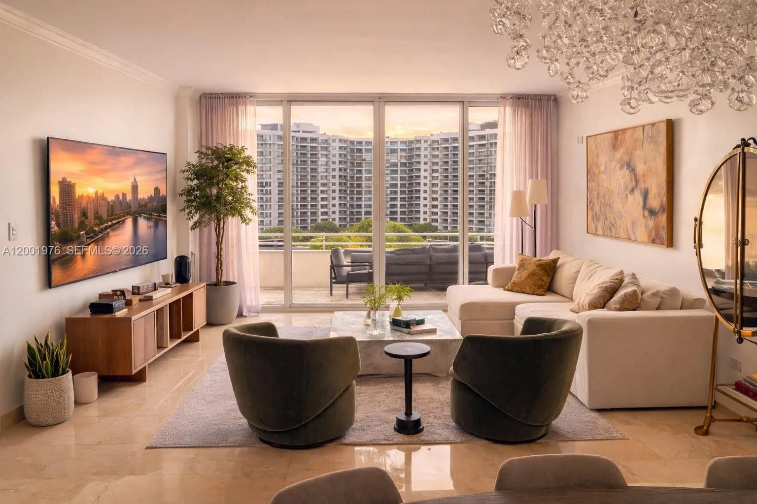 2 bedroom 2 bath for sale at 848 Brickell Key Dr # 905, Miami FL 33131