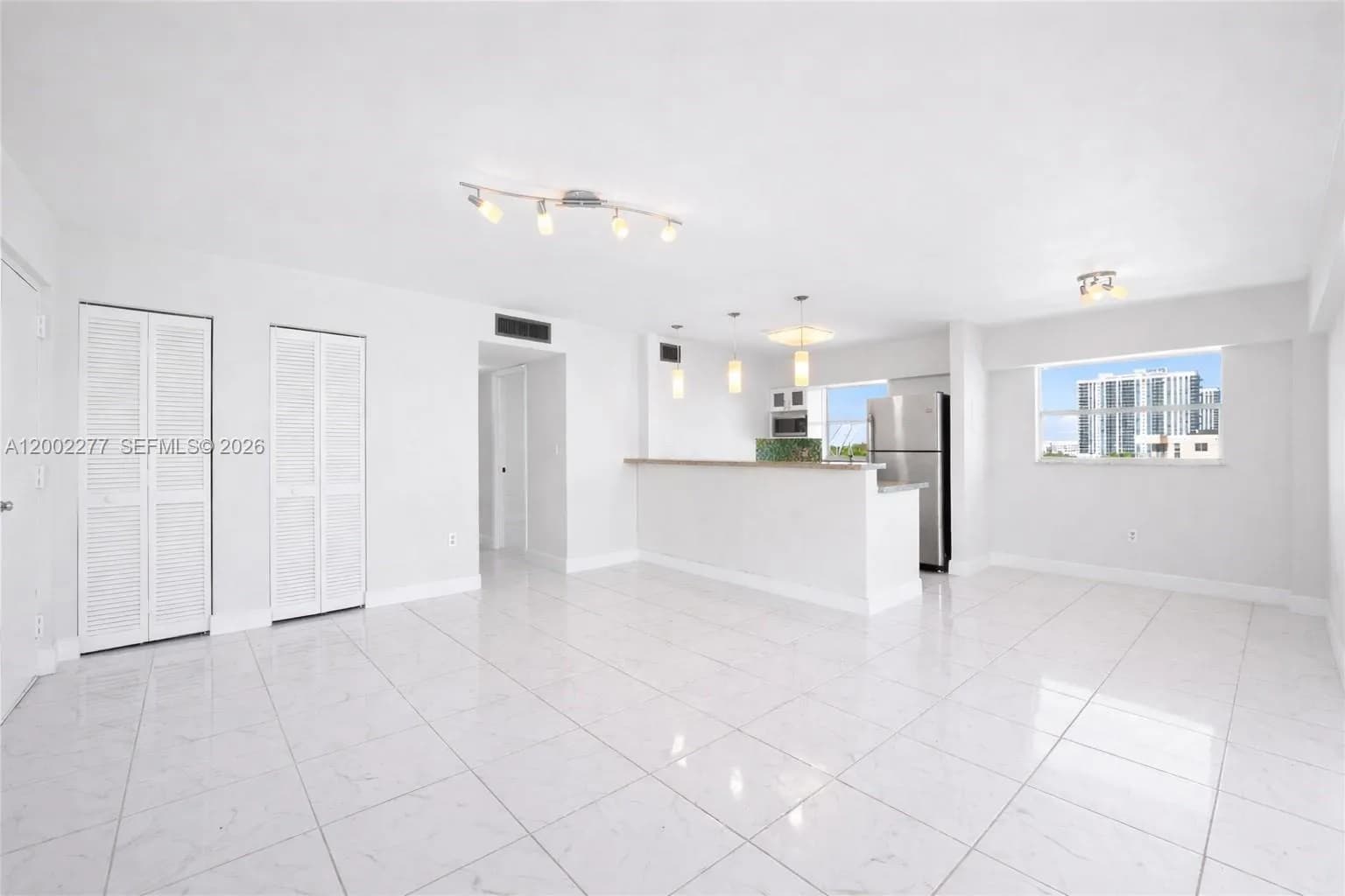 16508 NE 26th Ave # 601, North Miami Beach FL 33160