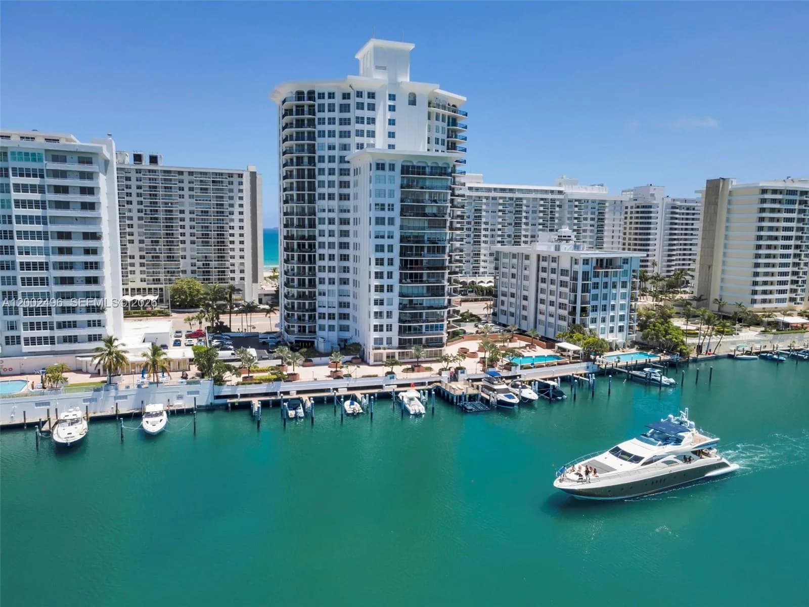 3 bedroom 2 bath for sale at 5660 Collins Ave # 4B, Miami Beach FL 33140