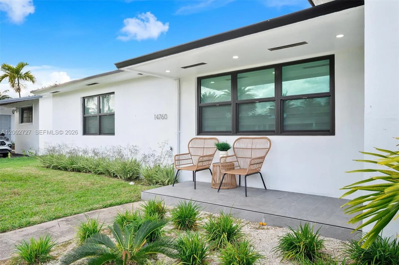 14760 S Spur Dr, Miami FL 33161