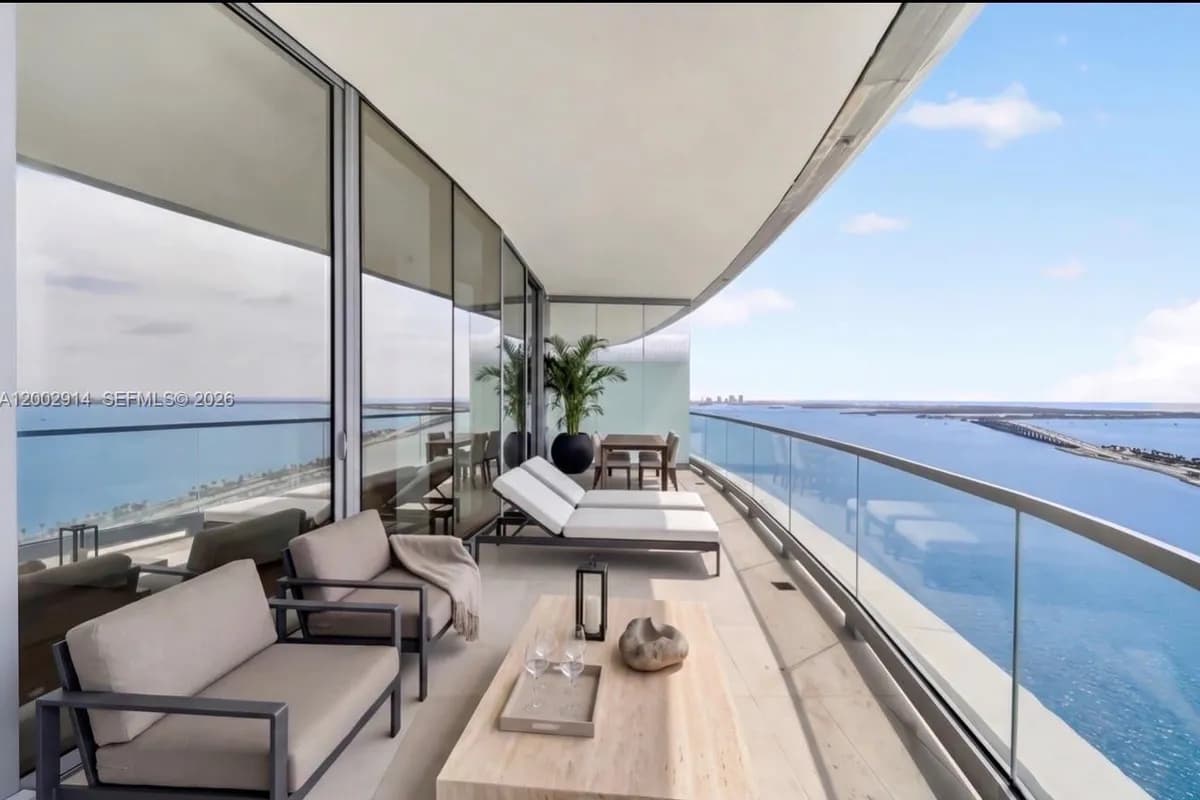 175 SE 25 Rd # 2602, Miami FL 33129
