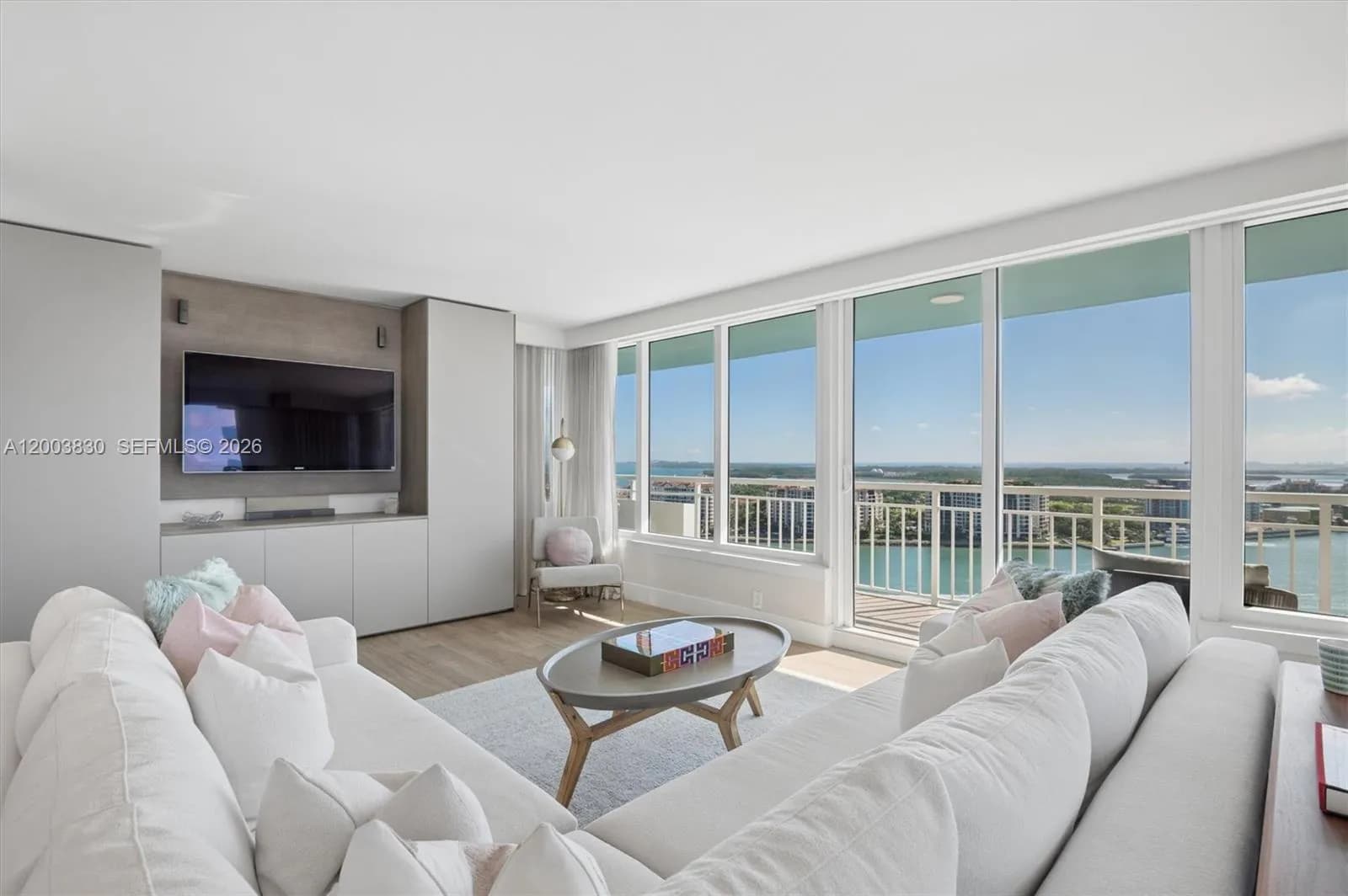 400 S Pointe Dr # 2309, Miami Beach FL 33139