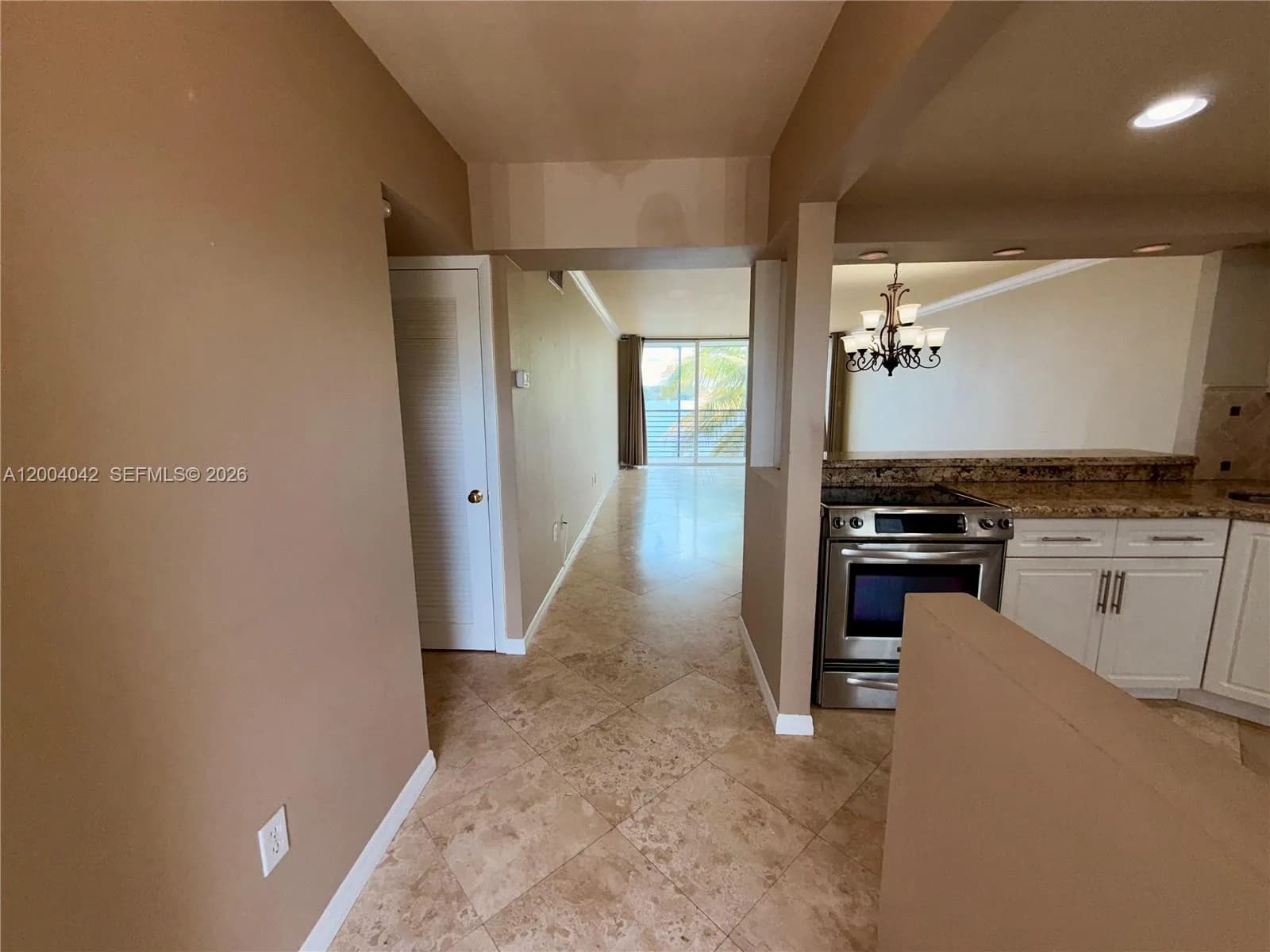 1075 NE Miami Gardens Dr # 306, Miami FL 33179