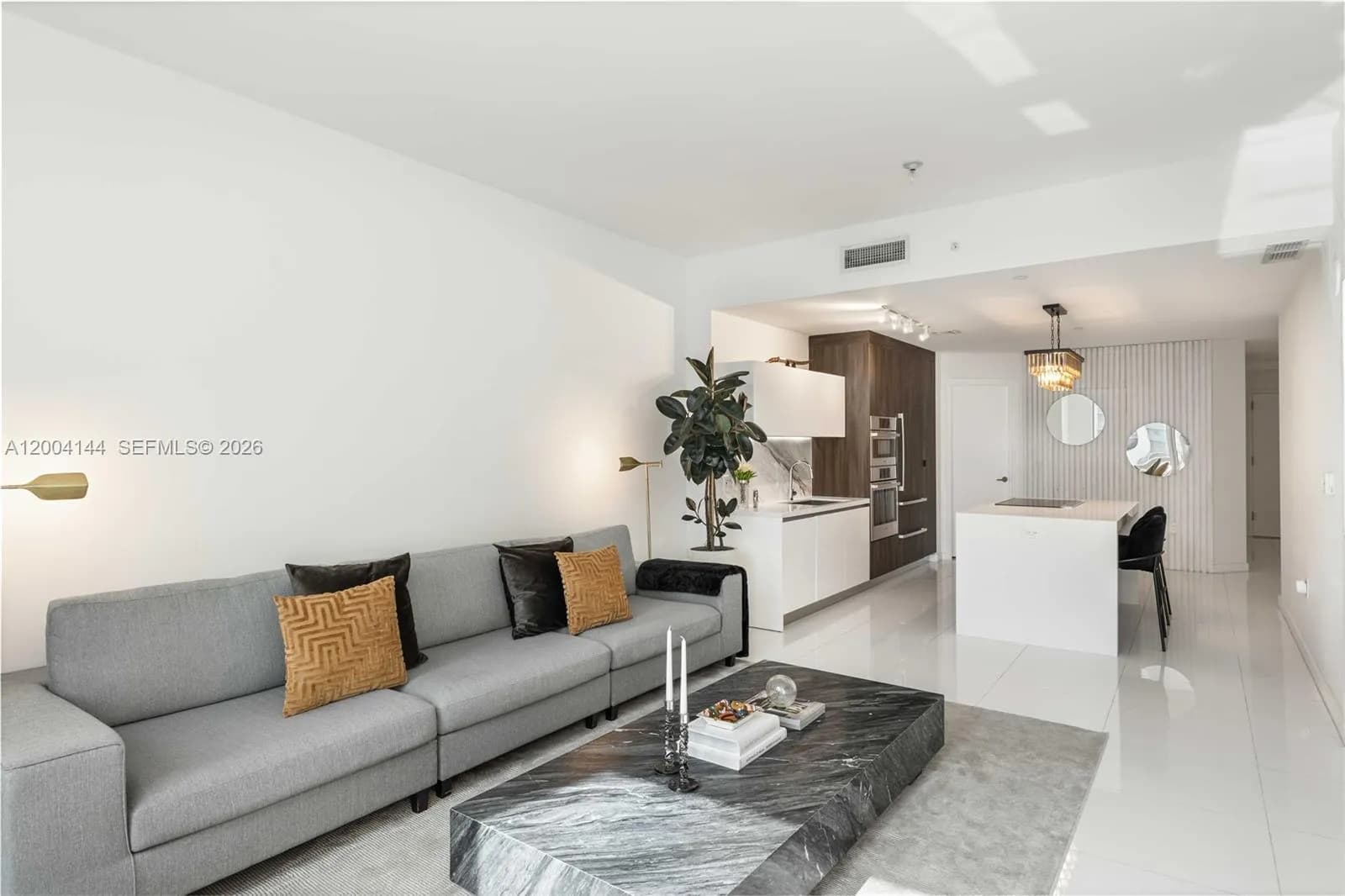 851 NE 1st Ave # 4405, Miami FL 33132