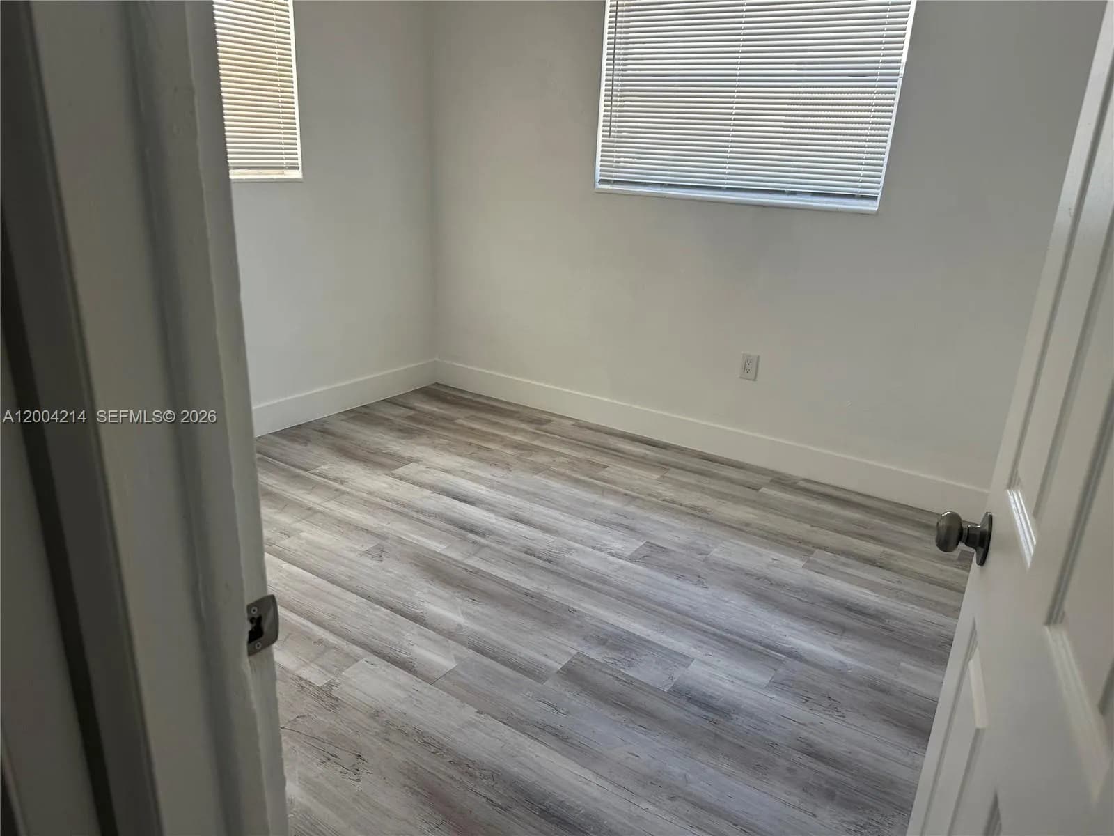 2270 NW 103rd St, Miami FL 33147