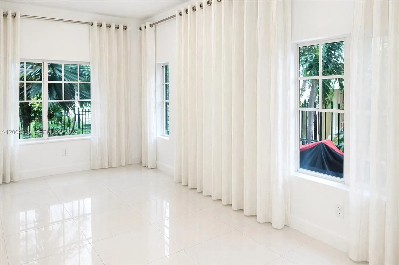 750 Pennsylvania Ave # 1, Miami Beach FL 33139