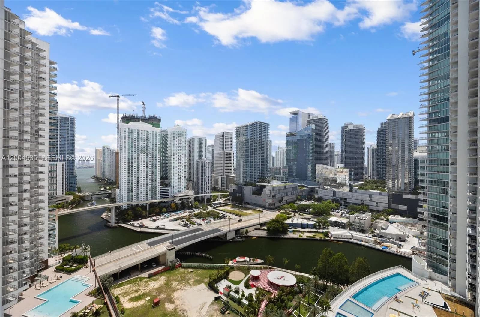 2 bedroom 2 bath for sale at 90 SW 3rd St # 2602, Miami FL 33130