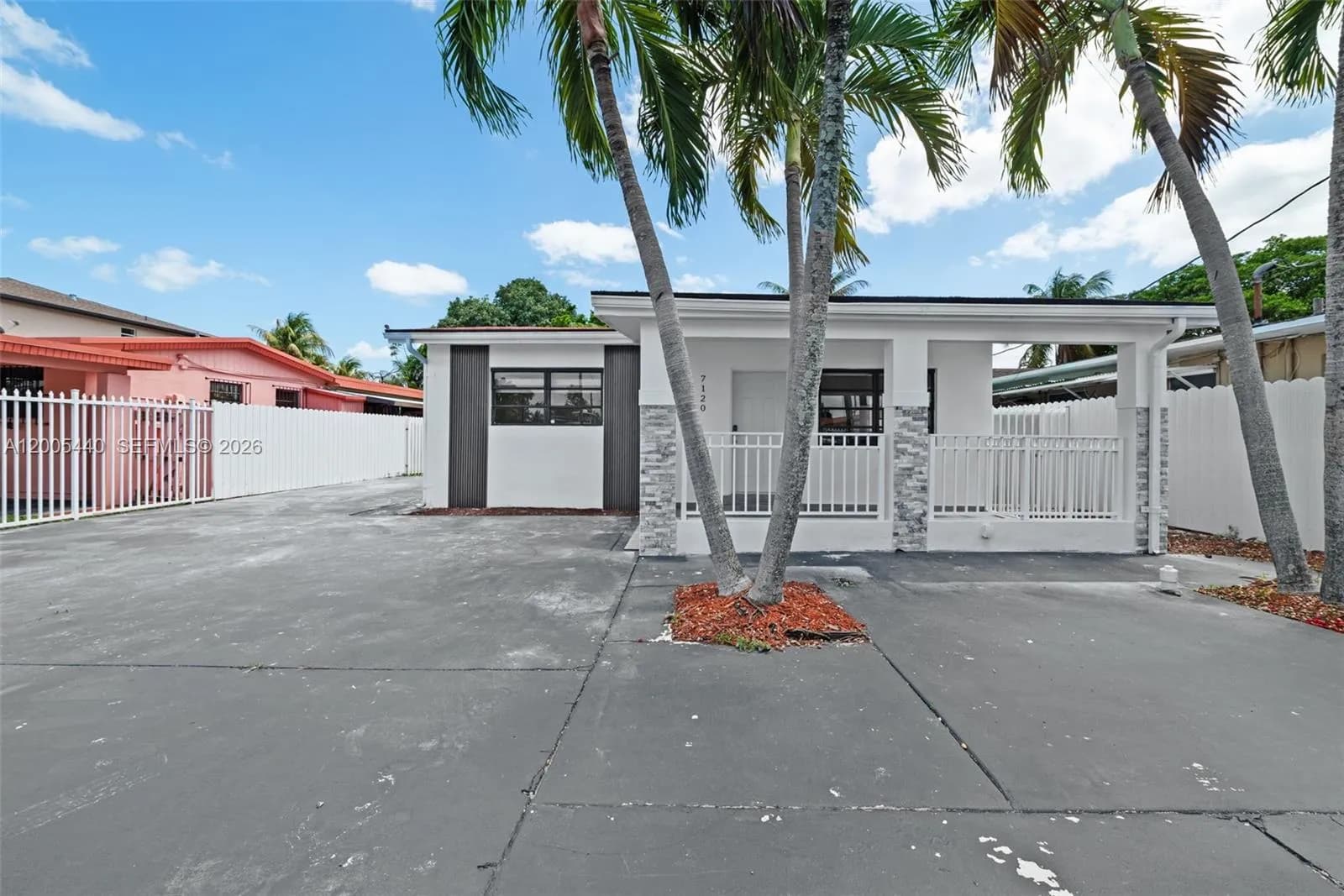 7120 SW 21st St, Miami FL 33155
