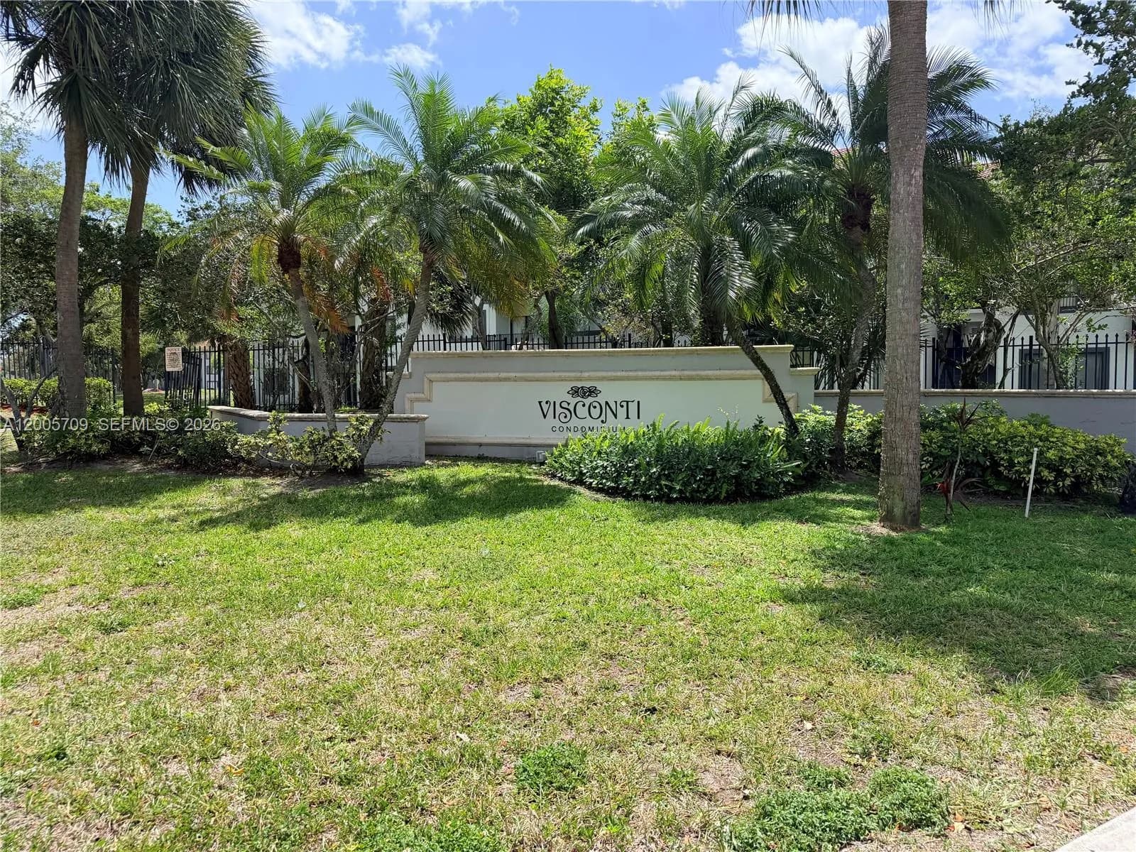9250 W Atlantic Blvd # 936, Coral Springs FL 33071