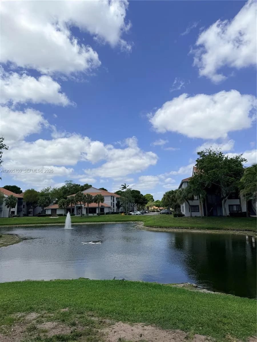 9250 W Atlantic Blvd # 936, Coral Springs FL 33071