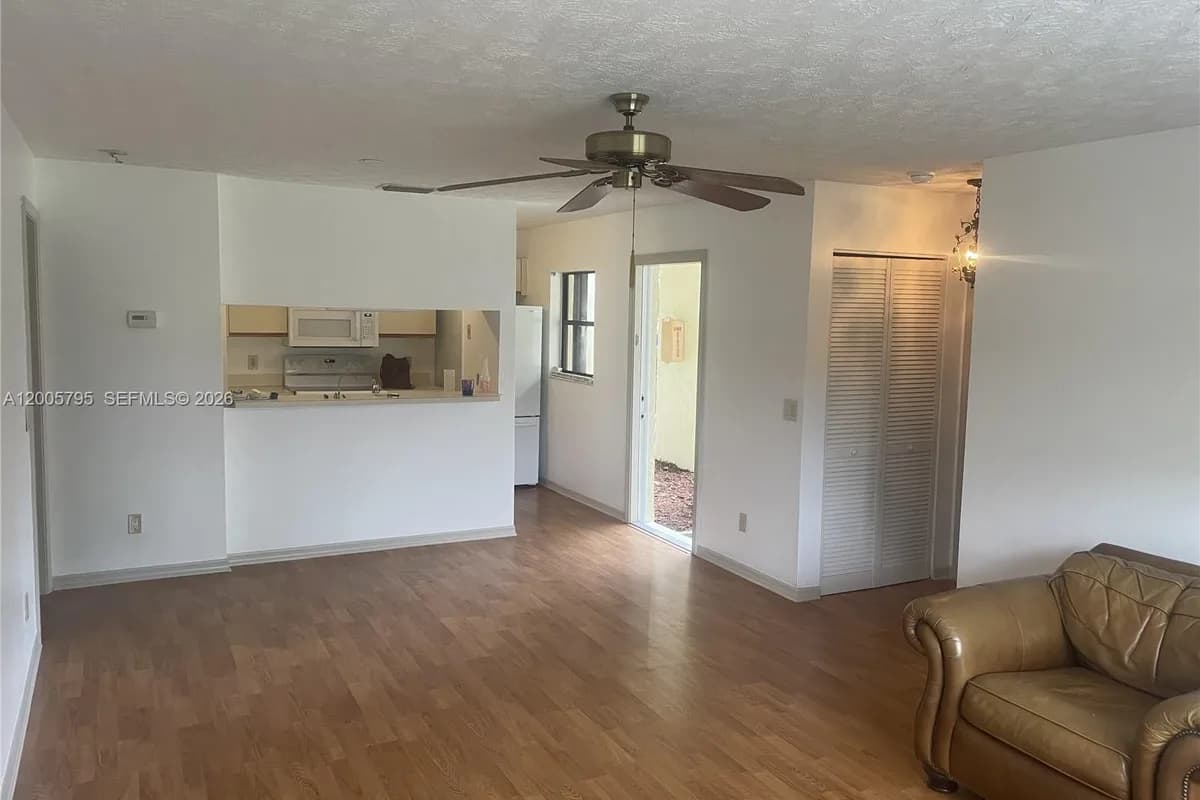 6553 SE Federal Hwy # 102, Stuart FL 34997