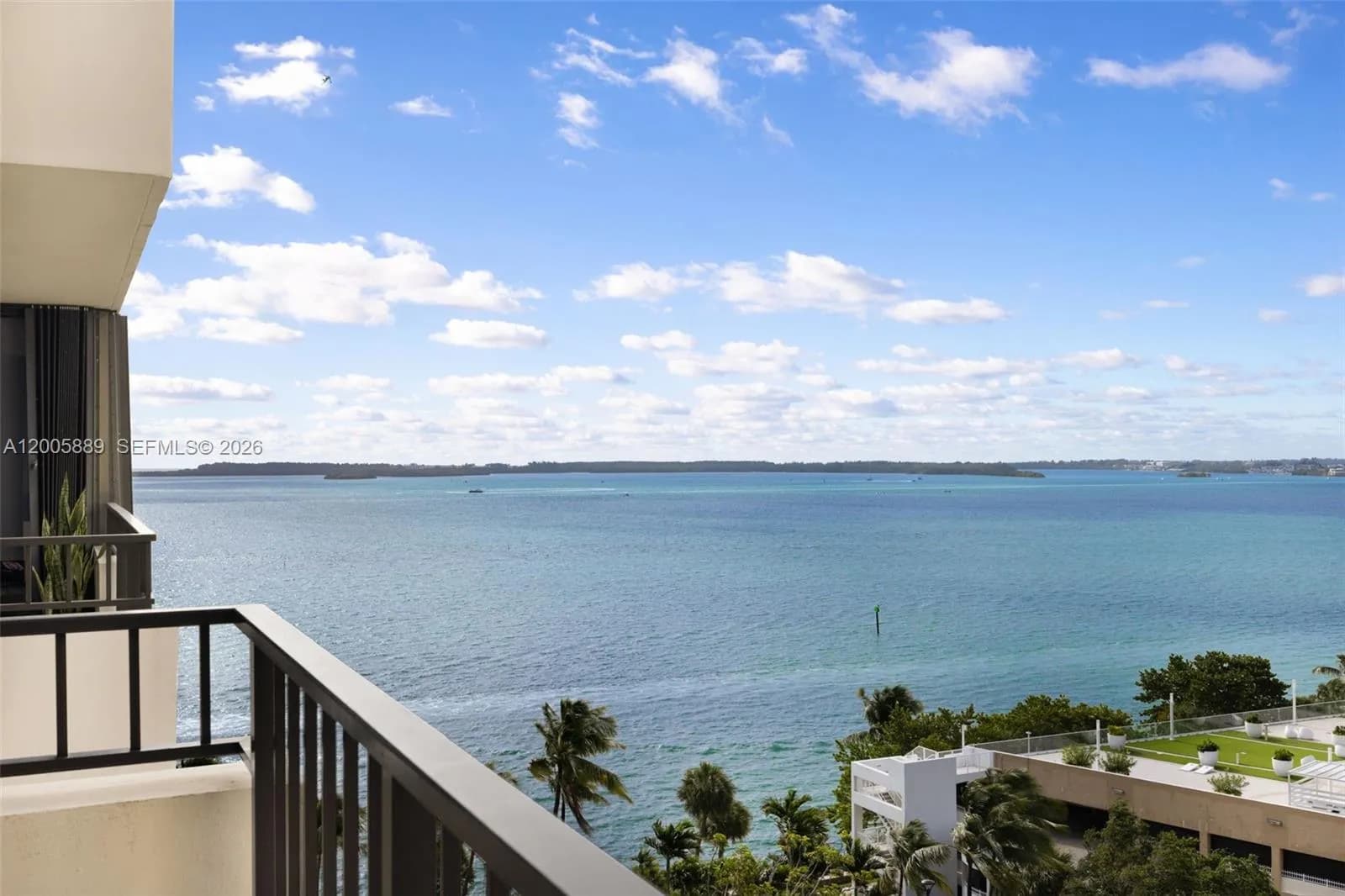 1 bedroom 1 bath for sale at 520 Brickell Key Dr # A1001, Miami FL 33131