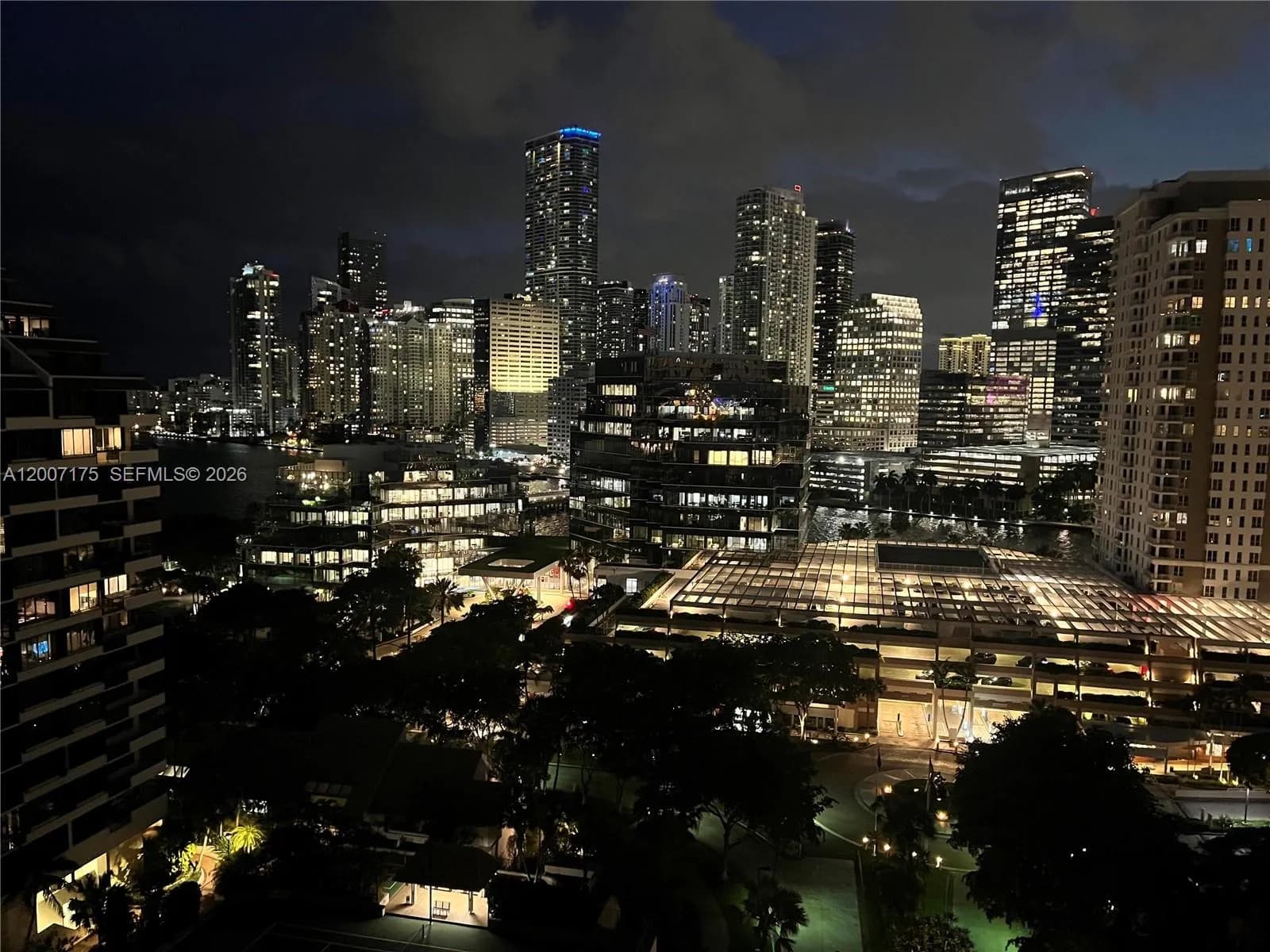 540 Brickell Key Dr # 1809, Miami FL 33131