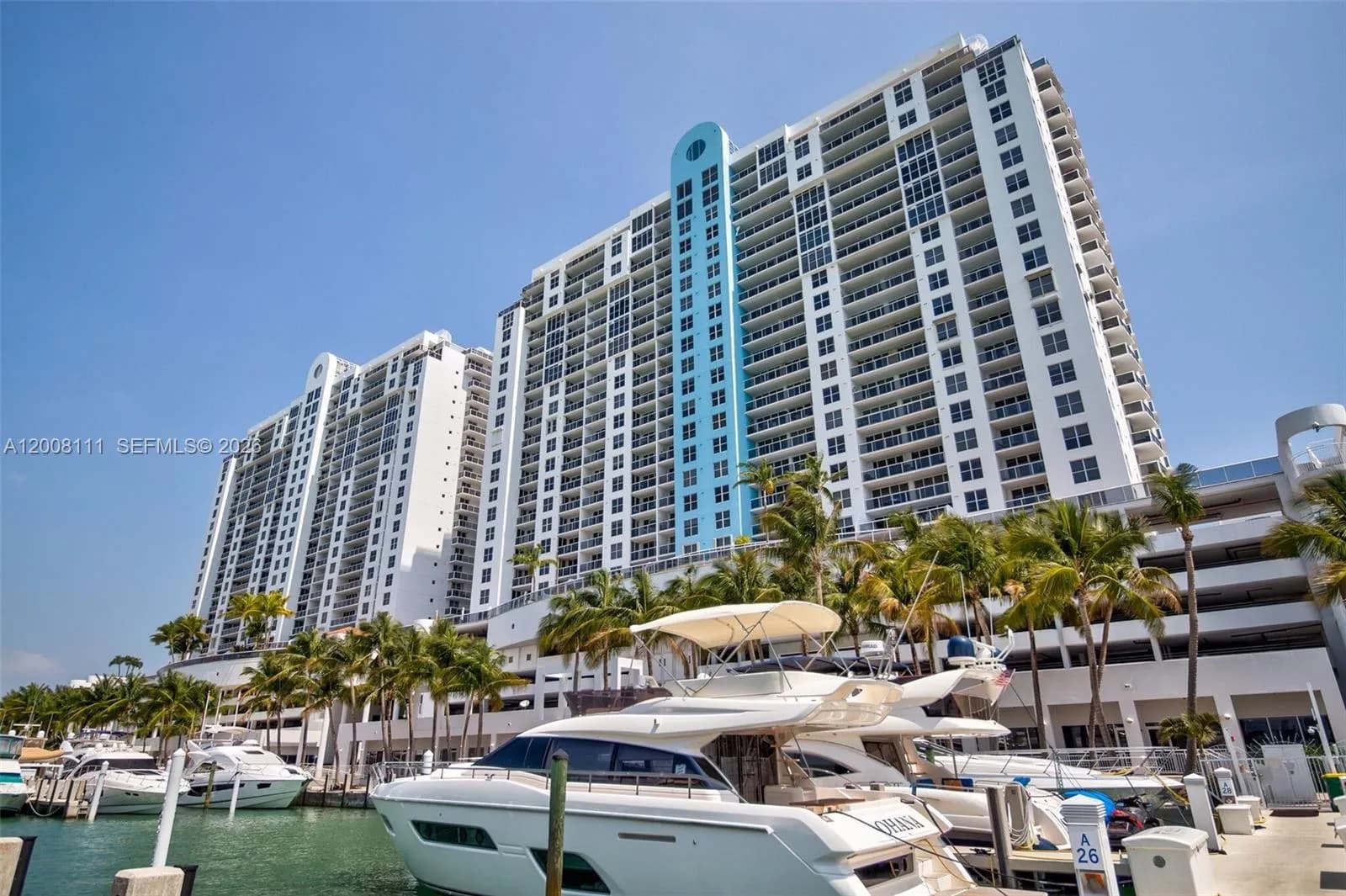 1 bedroom 1 bath for sale at 1800 Sunset Harbour Dr # 2105, Miami Beach FL 33139
