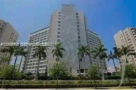 1 bath for sale at 1100 West Ave # 807, Miami Beach FL 33139