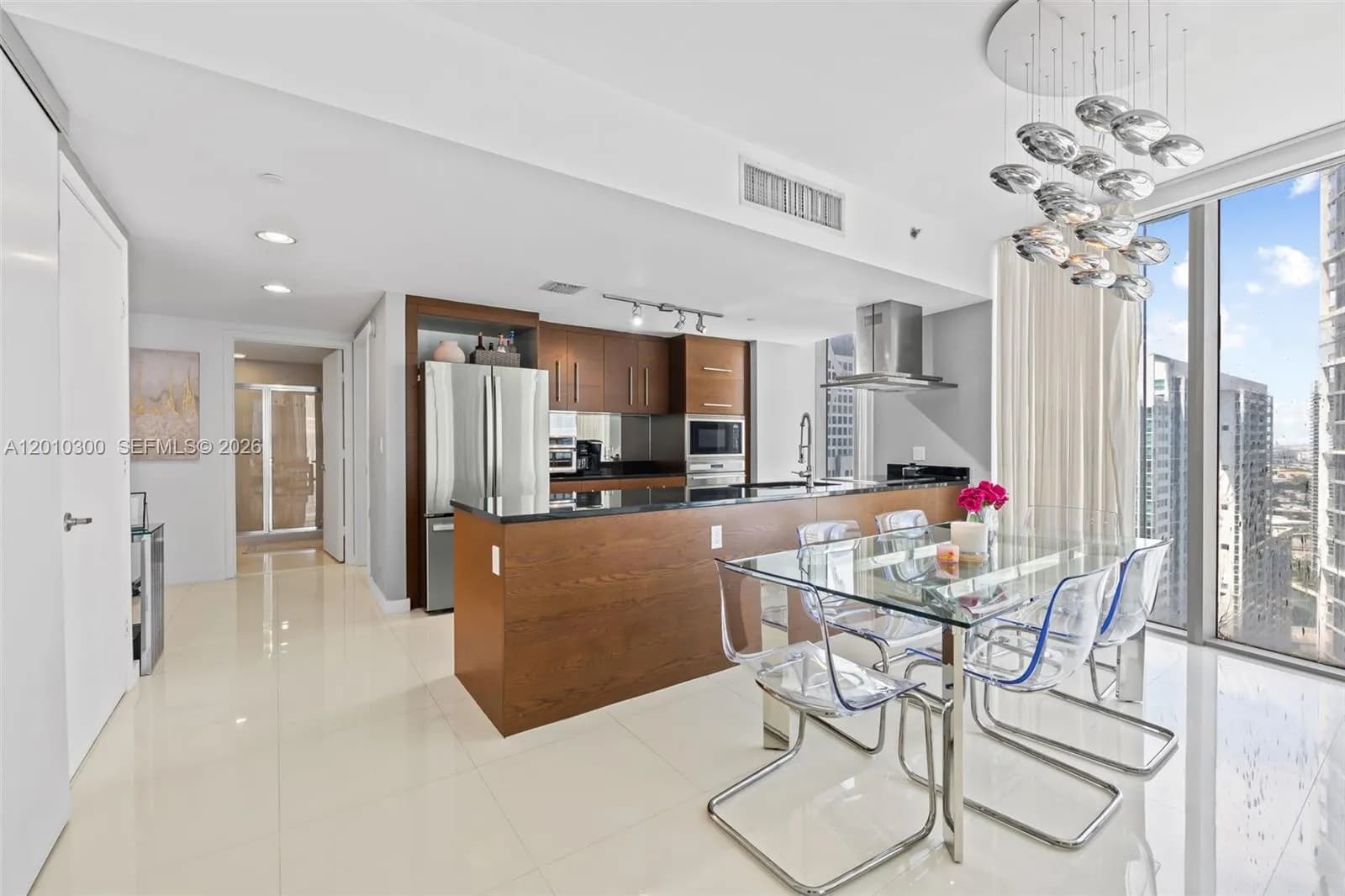 2 bedroom 2 bath for sale at 495 Brickell Ave # 3710, Miami FL 33131