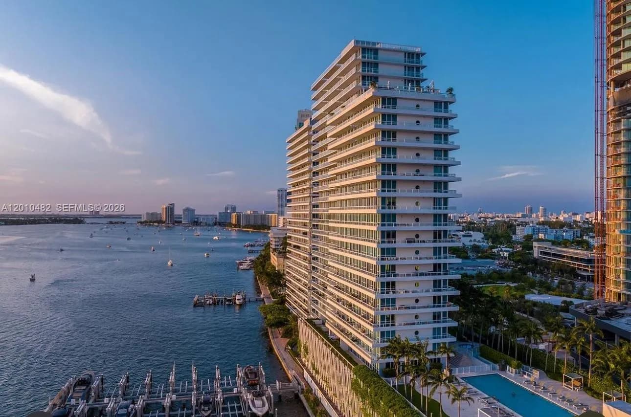 1 bedroom 1 bath for sale at 520 West Ave # 1203, Miami Beach FL 33139