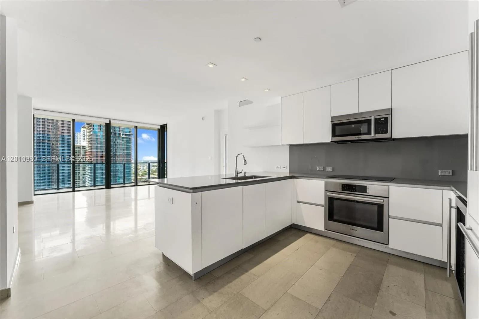 3 bedroom 3 bath for sale at 68 SE 6th St # 2304, Miami FL 33131