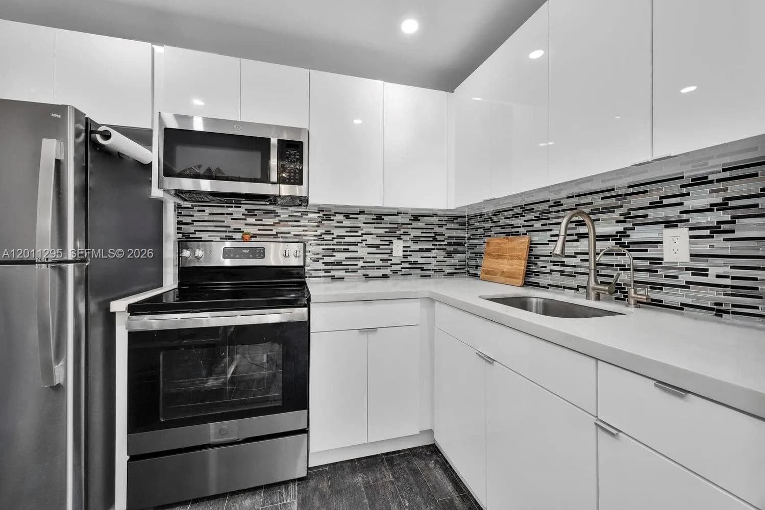 2 bedroom 1 bath for sale at 1051 SW 1st St # 401, Miami FL 33130