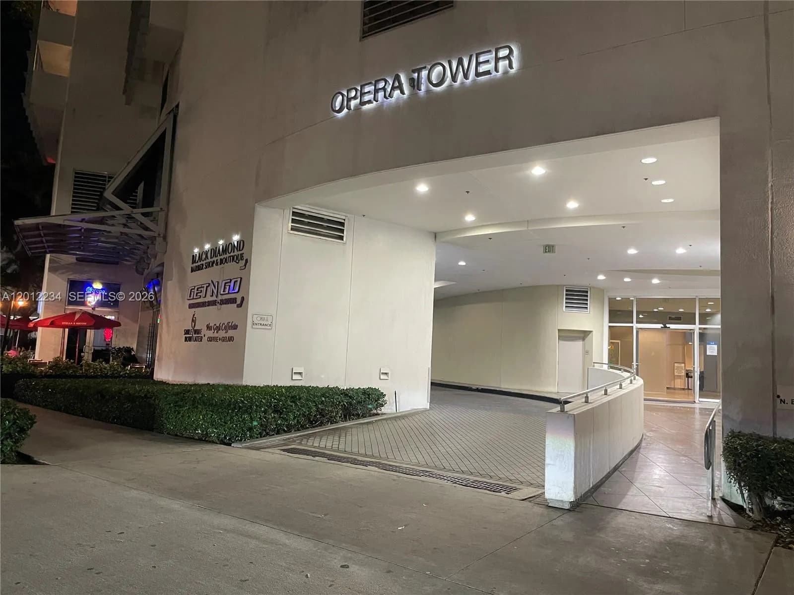 1 bedroom 1 bath for sale at 1750 N Bayshore Dr # 3403, Miami FL 33132
