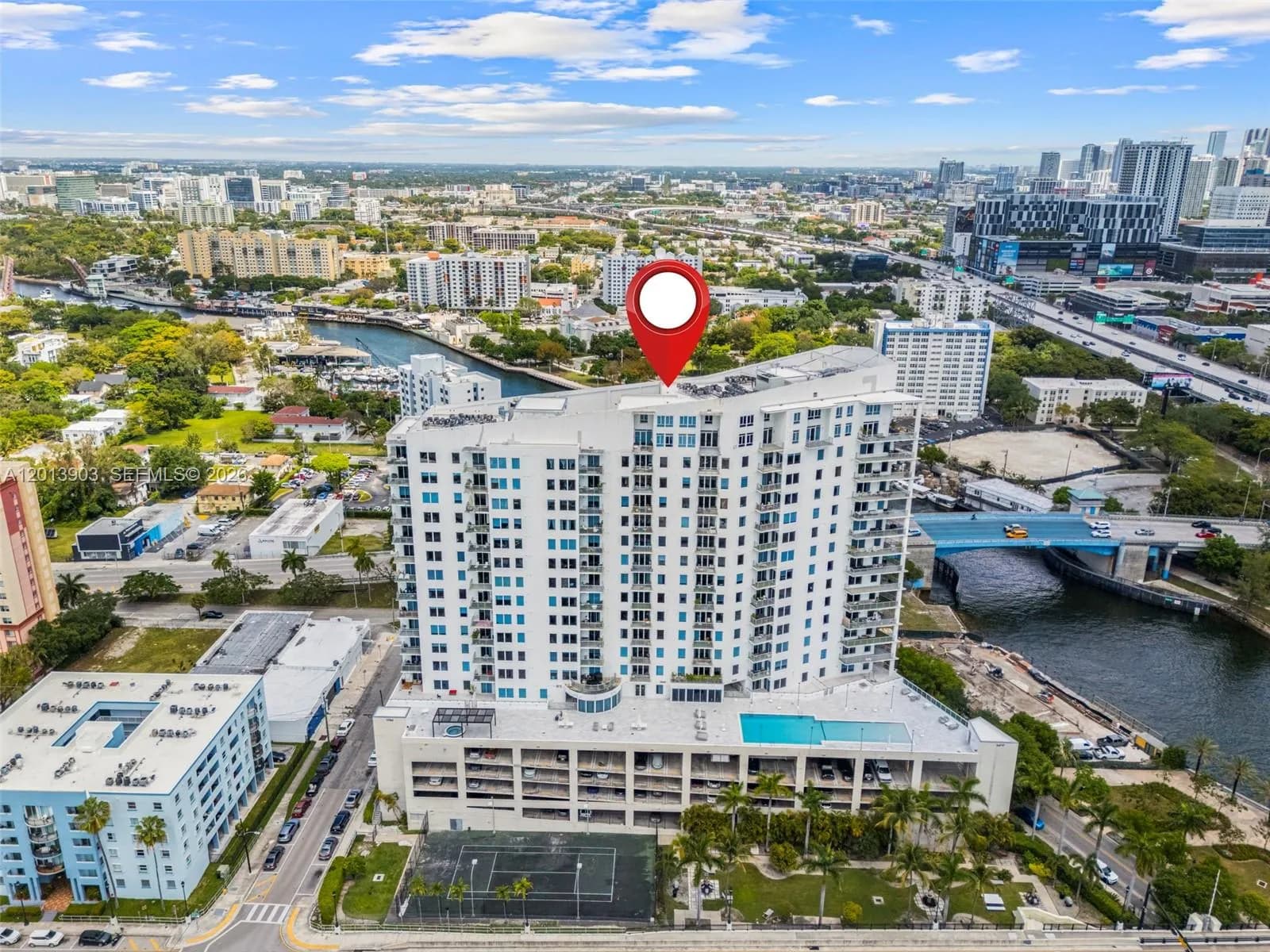 2 bedroom 2 bath for sale at 10 SW South River Dr # 1506, Miami FL 33130