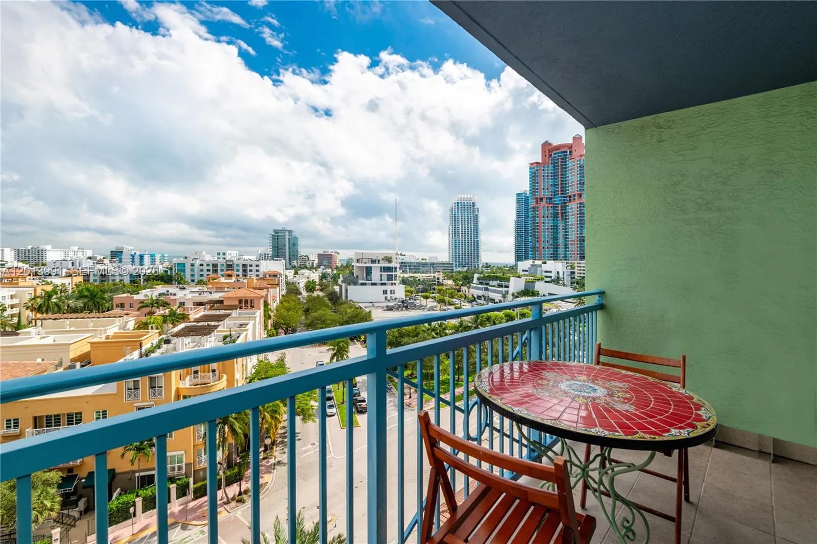1 bedroom 1 bath for sale at 90 ALTON RD # 1007, Miami Beach FL 33139