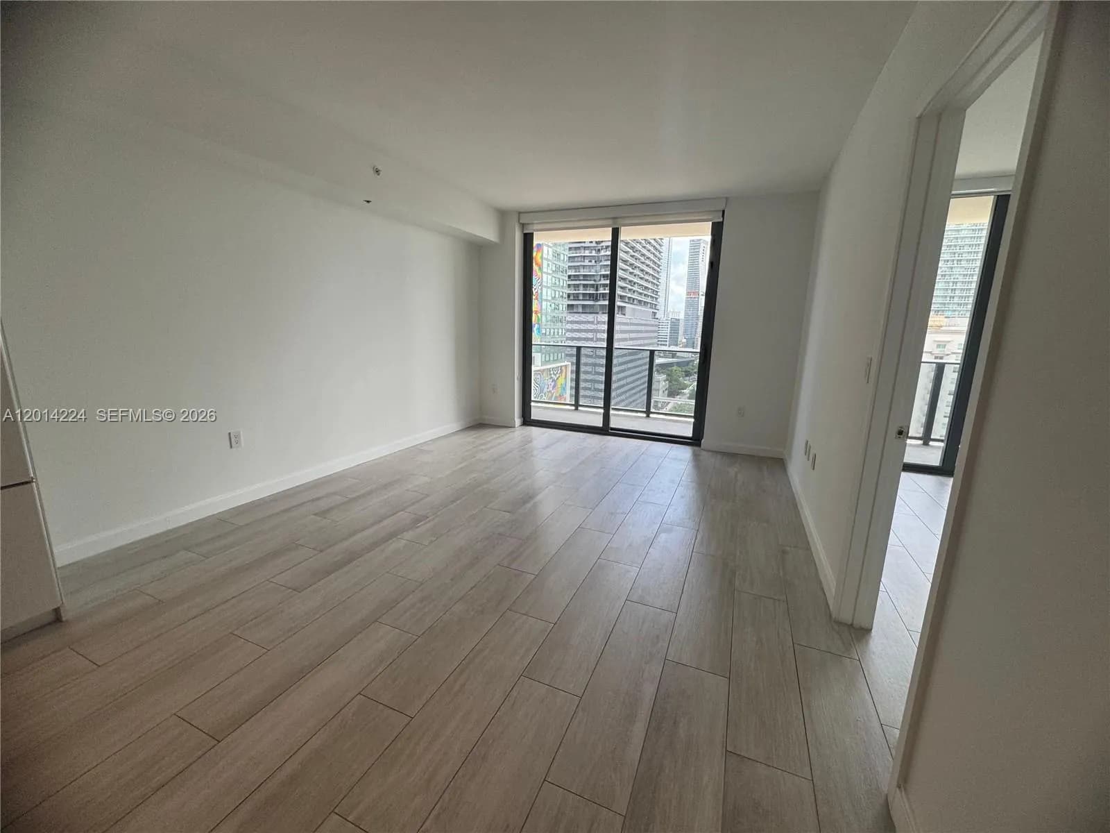 1 bedroom 2 bath for sale at 45 SW 9th St # 1104, Miami FL 33130