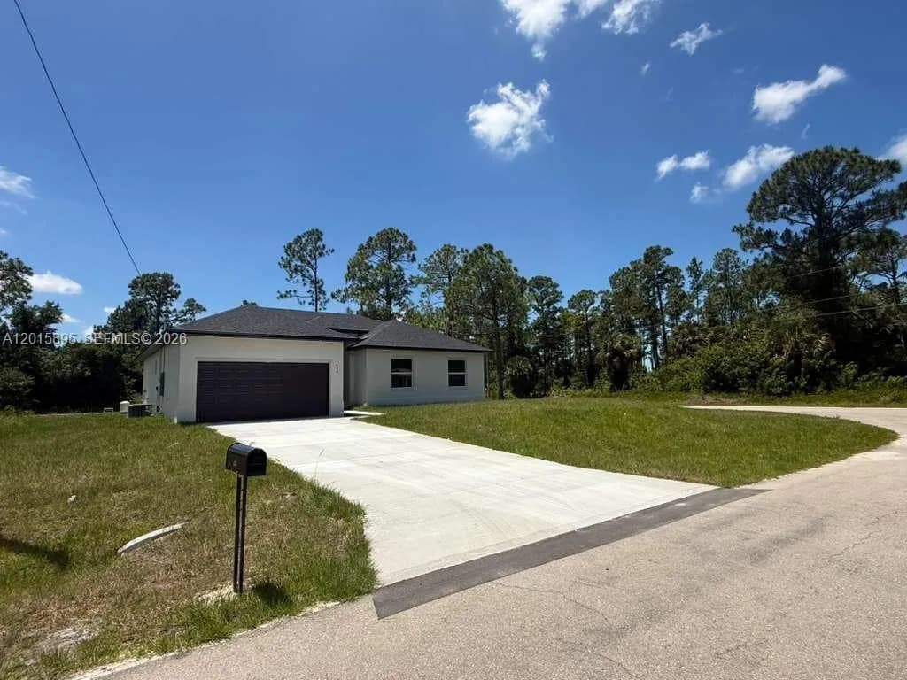 908 WINTERS ST E, Lehigh Acres FL 33974